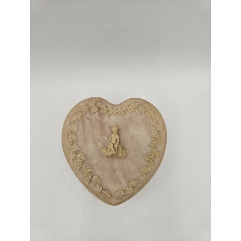 Vintage Avondale Trinket Jewelry Box Heart shape Pink Hinged